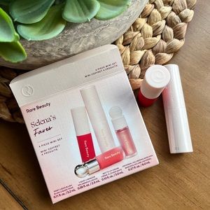 Rare Beauty Selena’s Faves Mini Set (2/4 pieces)